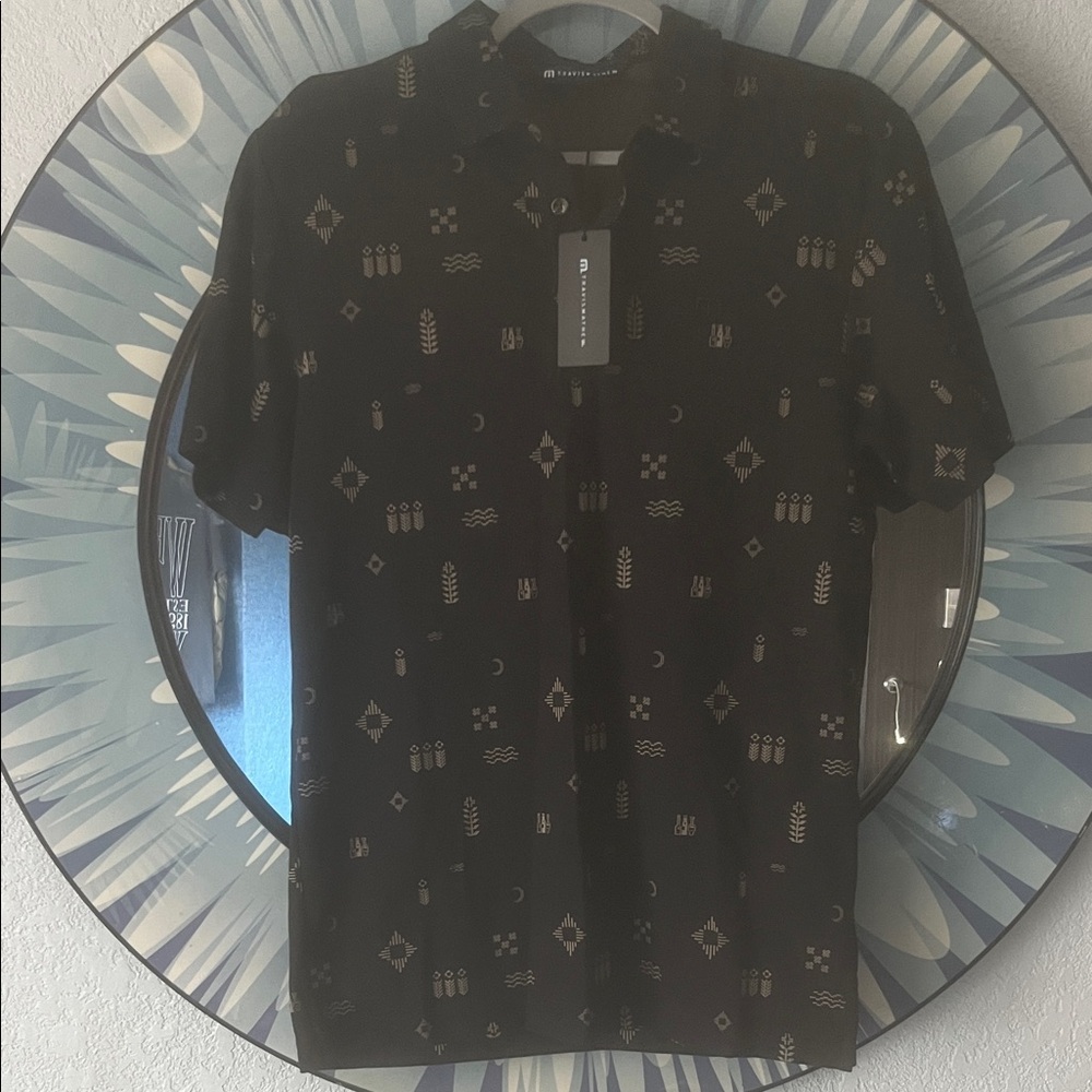 ‘Weather Patterns’ Travis Mathew Polo NWT Small